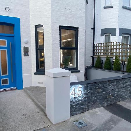 Cloud9 Guest House - By Coastline Retreats - Newly Renovated, Beautiful Ensuite Rooms Near Seafront In Town Centre, Netflix, Superfast Wifi, Communal Kitchen Bournemouth Exterior foto