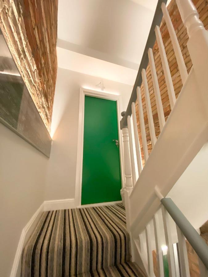 Cloud9 Guest House - By Coastline Retreats - Newly Renovated, Beautiful Ensuite Rooms Near Seafront In Town Centre, Netflix, Superfast Wifi, Communal Kitchen Bournemouth Exterior foto