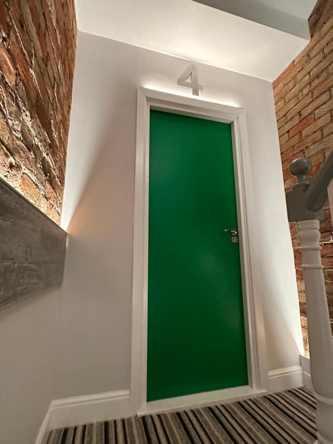 Cloud9 Guest House - By Coastline Retreats - Newly Renovated, Beautiful Ensuite Rooms Near Seafront In Town Centre, Netflix, Superfast Wifi, Communal Kitchen Bournemouth Exterior foto